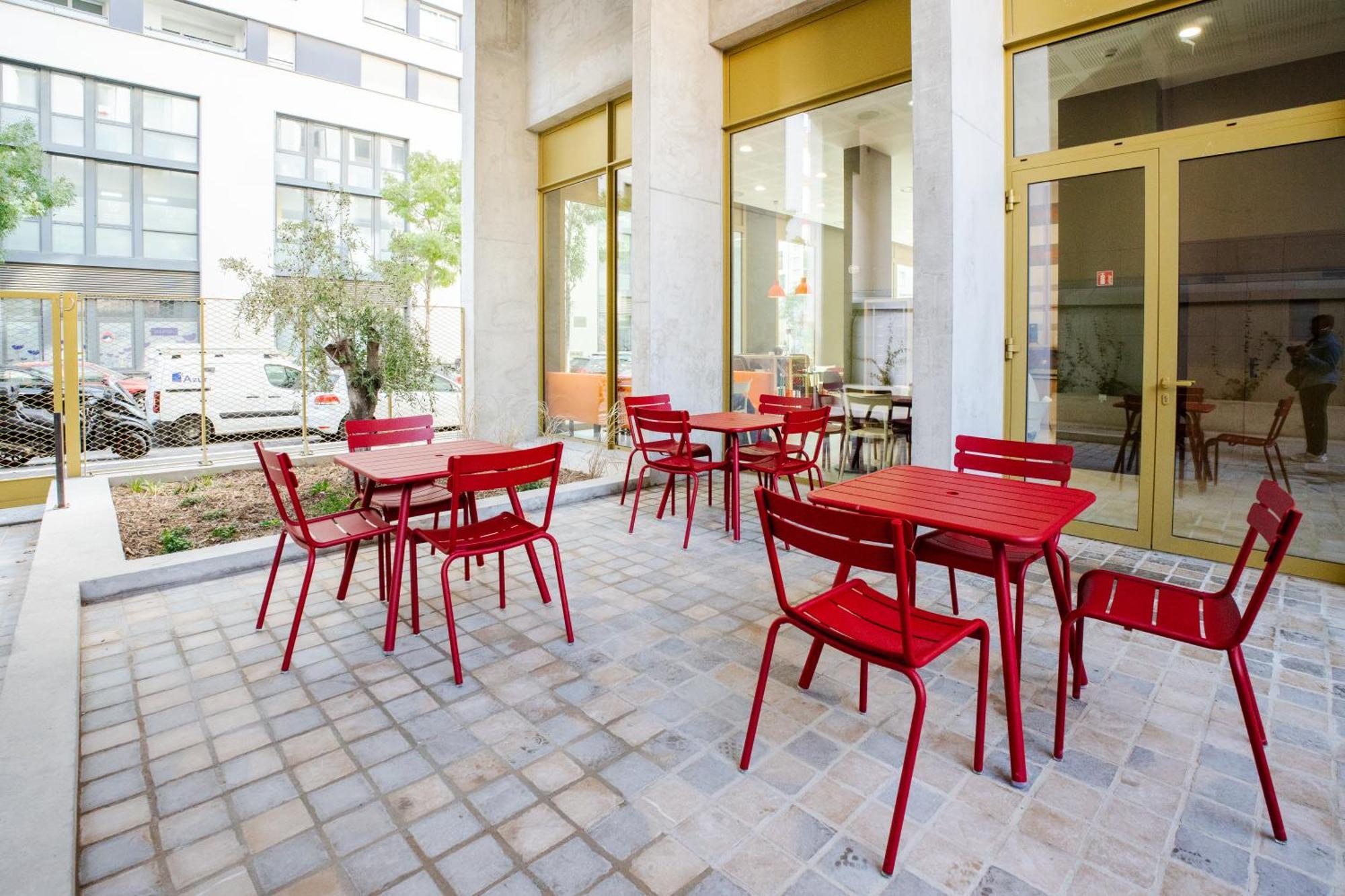 Easyhotel Marseille Euromed المظهر الخارجي الصورة