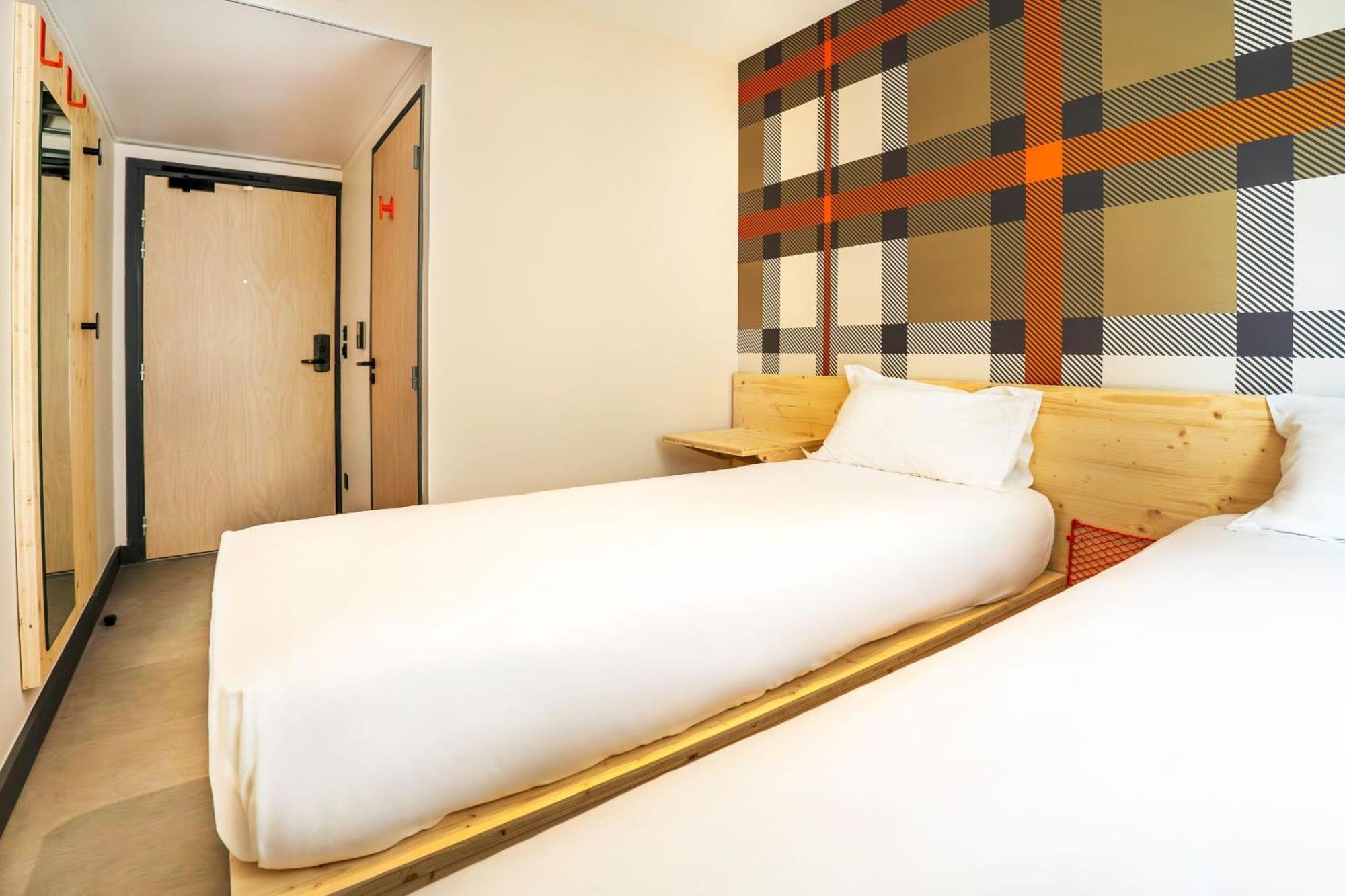 Easyhotel Marseille Euromed المظهر الخارجي الصورة
